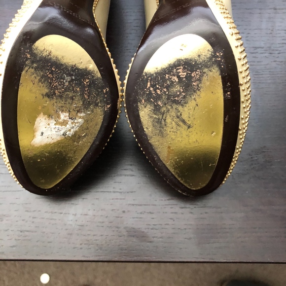 Burberry Heels - Picture 5 of 6